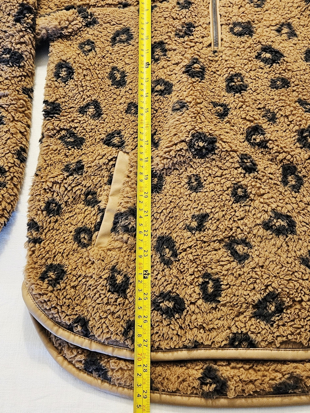 Abercrombie Women's Cozy Leopard Sherpa Pullover - Tan/Black - Picture 8 of 9